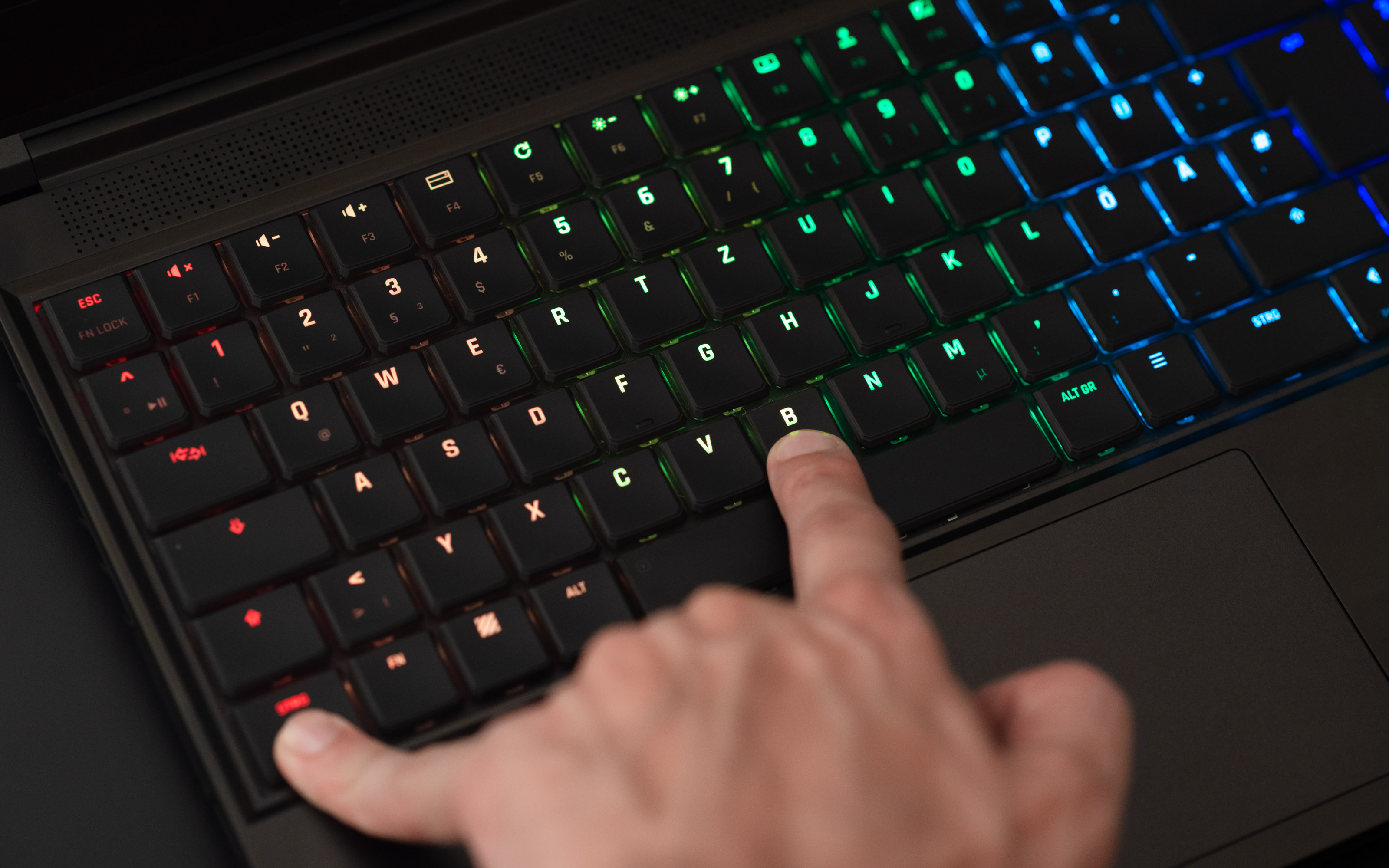 xmg-neo-15_ctrg-b-hotkey.jpg